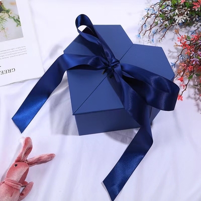 Cosmetics Skin Care Gift Box Red Heart Shape Boxes Cardboard Paper