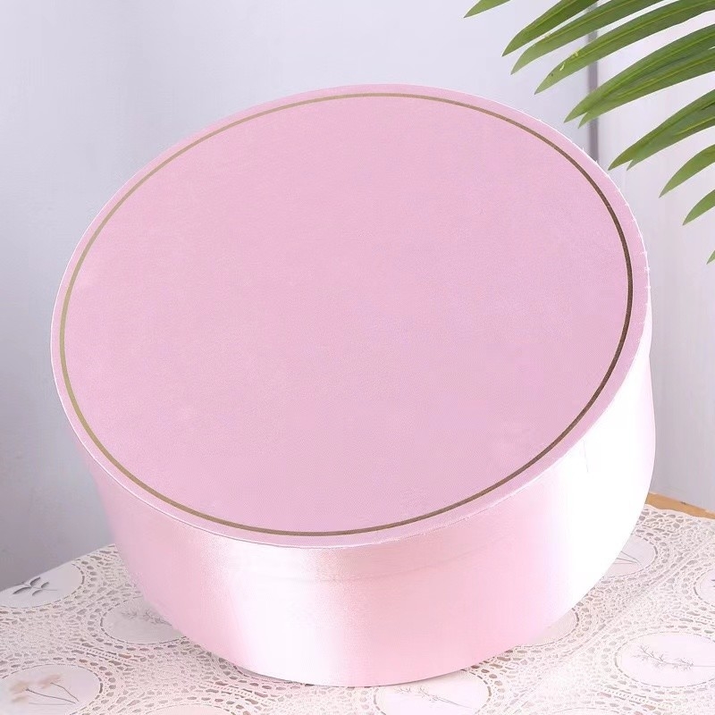 Cylinder Pink Silk Innovative Biodegradable Packaging Rigid Cardboard Tube